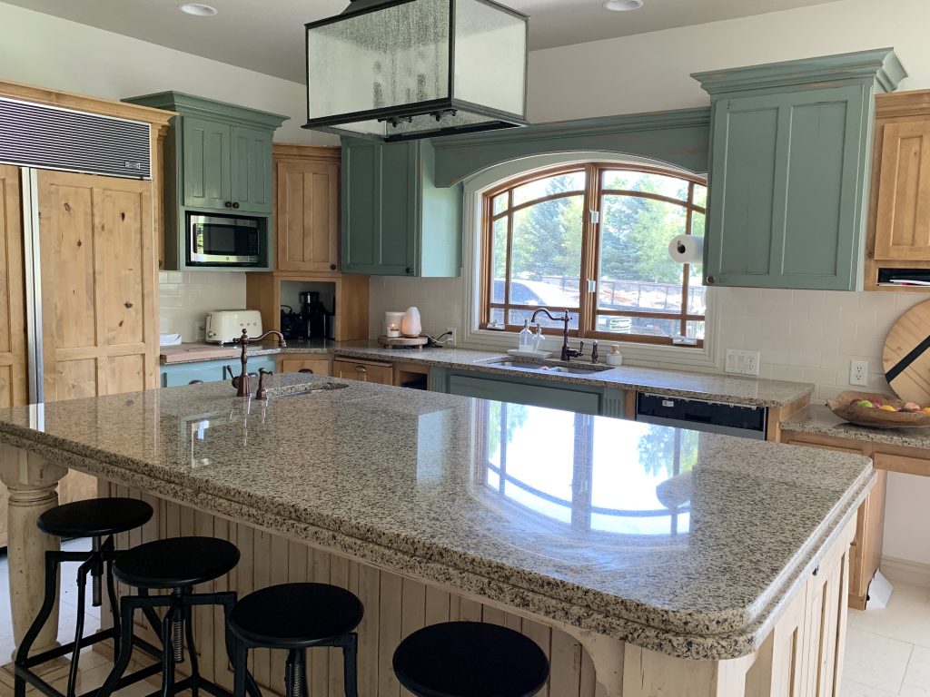 Can I sell my old granite countertops?